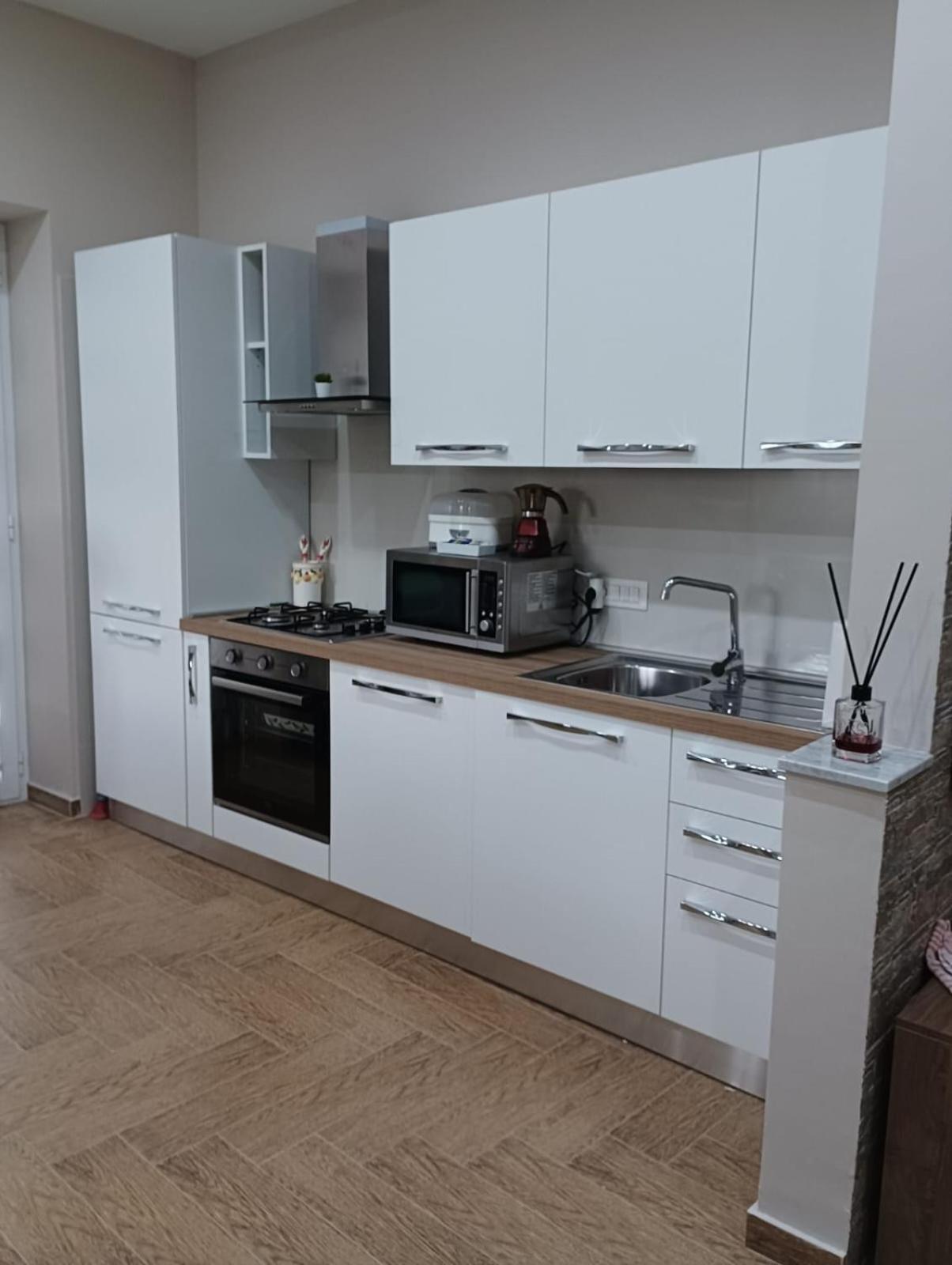 Divingreta 1820 Apartman Ottaviano Kültér fotó